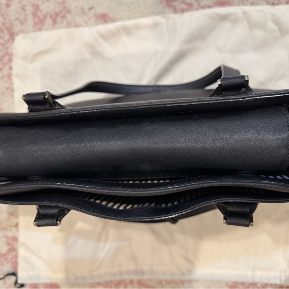 Kate Spade Elegant Black Tote - Picture 4 of 10